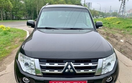 Mitsubishi Pajero IV, 2013 год, 2 935 000 рублей, 3 фотография