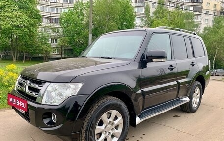 Mitsubishi Pajero IV, 2013 год, 2 935 000 рублей, 5 фотография