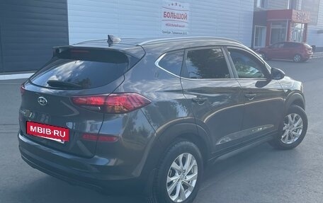 Hyundai Tucson III, 2019 год, 2 240 000 рублей, 5 фотография