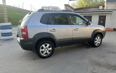 Hyundai Tucson III, 2004 год, 520 000 рублей, 4 фотография