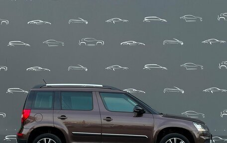 Skoda Yeti I рестайлинг, 2017 год, 1 867 300 рублей, 10 фотография