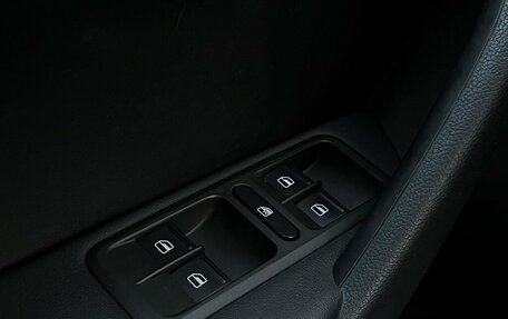 Skoda Yeti I рестайлинг, 2017 год, 1 867 300 рублей, 20 фотография