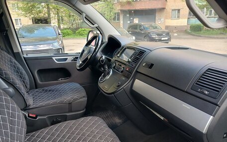 Volkswagen Multivan T5, 2010 год, 2 240 000 рублей, 7 фотография