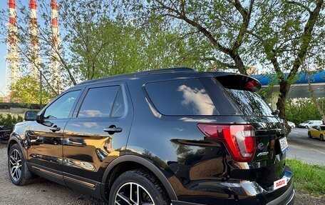 Ford Explorer VI, 2016 год, 3 000 000 рублей, 3 фотография
