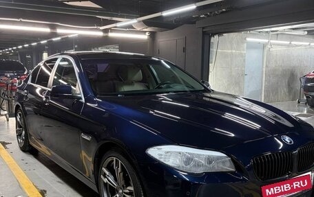 BMW 5 серия, 2013 год, 1 720 000 рублей, 2 фотография
