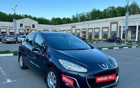 Peugeot 308 II, 2013 год, 700 000 рублей, 2 фотография