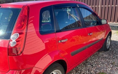 Ford Fiesta, 2007 год, 300 000 рублей, 11 фотография
