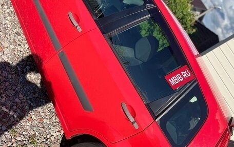 Ford Fiesta, 2007 год, 300 000 рублей, 2 фотография