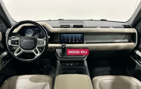 Land Rover Defender II, 2021 год, 7 300 000 рублей, 7 фотография