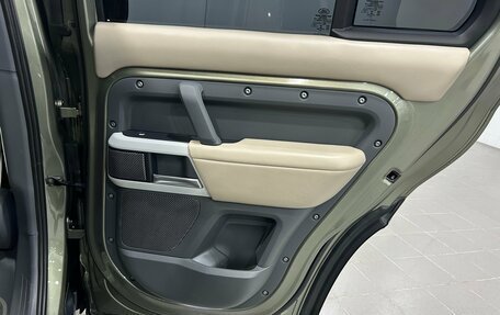 Land Rover Defender II, 2021 год, 7 300 000 рублей, 25 фотография