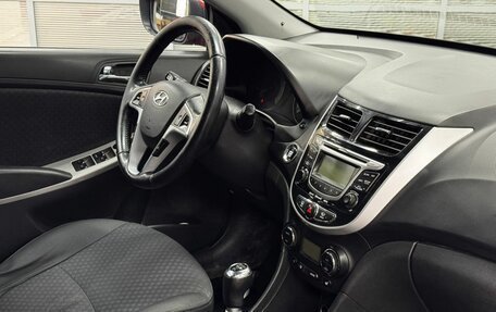Hyundai Solaris II рестайлинг, 2012 год, 819 900 рублей, 9 фотография