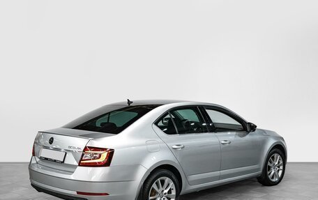 Skoda Octavia, 2018 год, 2 020 000 рублей, 3 фотография