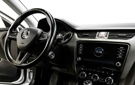 Skoda Octavia, 2018 год, 2 020 000 рублей, 9 фотография
