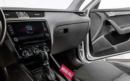 Skoda Octavia, 2018 год, 2 020 000 рублей, 8 фотография