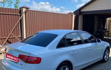 Audi A4, 2013 год, 1 300 000 рублей, 4 фотография