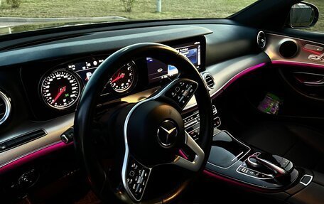 Mercedes-Benz E-Класс, 2018 год, 3 499 000 рублей, 12 фотография