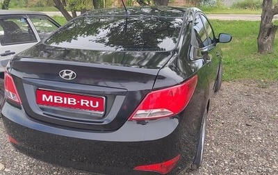 Hyundai Solaris II рестайлинг, 2015 год, 700 000 рублей, 1 фотография