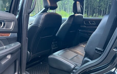 Ford Explorer VI, 2019 год, 3 700 000 рублей, 16 фотография