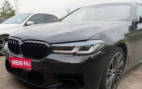 BMW 5 серия, 2018 год, 2 550 000 рублей, 13 фотография