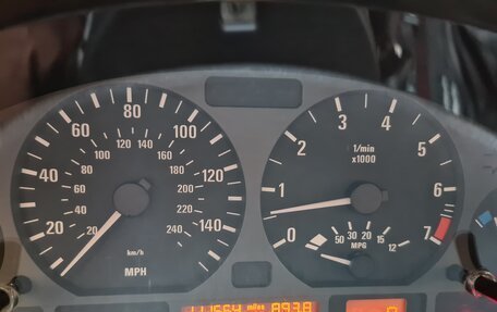 BMW 3 серия, 2004 год, 950 000 рублей, 24 фотография