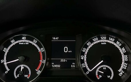 Skoda Rapid I, 2017 год, 1 166 000 рублей, 17 фотография
