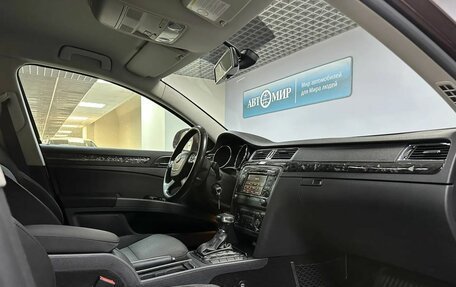 Skoda Superb III рестайлинг, 2012 год, 1 400 000 рублей, 17 фотография