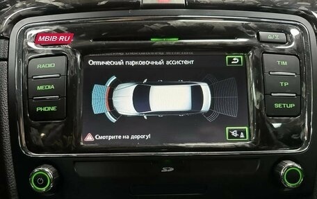 Skoda Superb III рестайлинг, 2012 год, 1 400 000 рублей, 19 фотография
