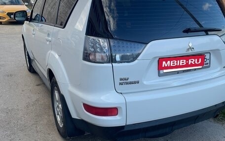 Mitsubishi Outlander III рестайлинг 3, 2010 год, 1 150 000 рублей, 5 фотография
