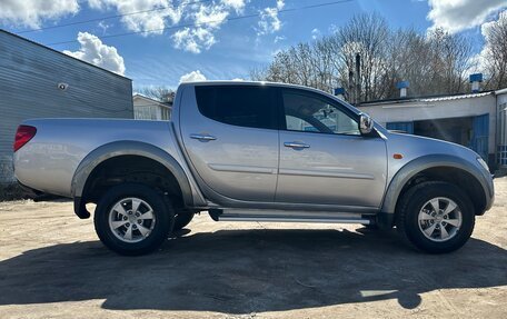 Mitsubishi L200 IV рестайлинг, 2008 год, 1 165 000 рублей, 8 фотография