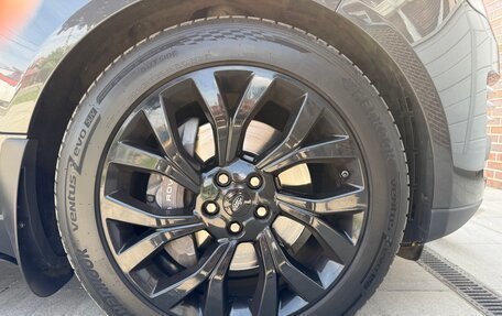 Land Rover Range Rover IV рестайлинг, 2019 год, 7 300 000 рублей, 26 фотография