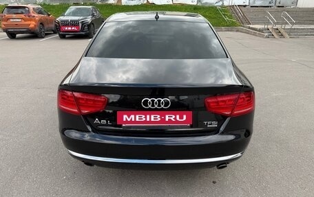 Audi A8, 2013 год, 1 890 000 рублей, 5 фотография