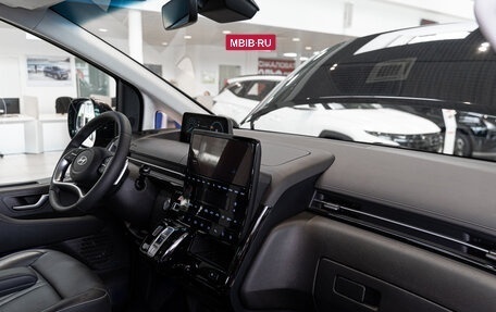 Hyundai Staria, 2026 год, 10 500 000 рублей, 15 фотография