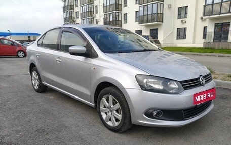 Volkswagen Polo VI (EU Market), 2013 год, 790 000 рублей, 2 фотография