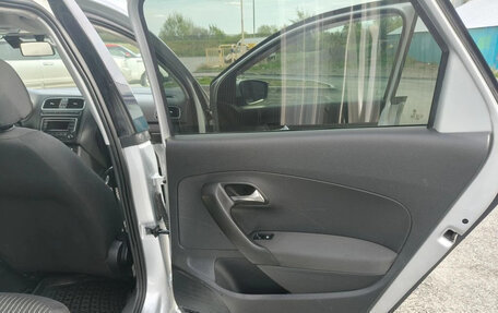 Volkswagen Polo VI (EU Market), 2013 год, 790 000 рублей, 18 фотография