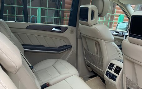 Mercedes-Benz GL-Класс, 2014 год, 2 750 000 рублей, 2 фотография