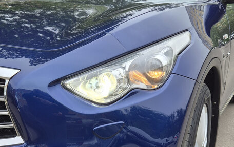 Infiniti QX70, 2014 год, 2 400 000 рублей, 5 фотография
