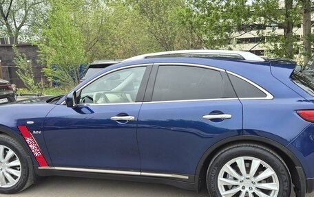 Infiniti QX70, 2014 год, 2 400 000 рублей, 6 фотография
