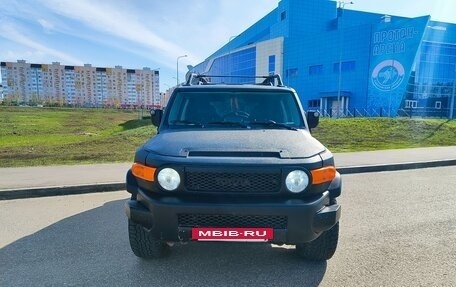 Toyota FJ Cruiser, 2007 год, 1 680 000 рублей, 5 фотография