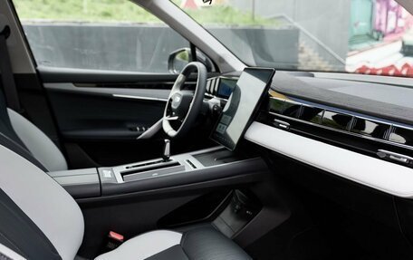 Geely Atlas, 2025 год, 2 887 000 рублей, 6 фотография