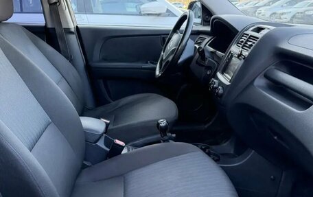 KIA Sportage II, 2010 год, 740 000 рублей, 13 фотография