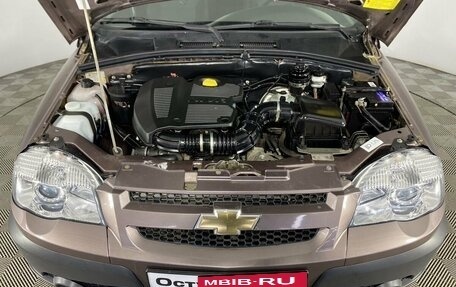 Chevrolet Niva I рестайлинг, 2018 год, 850 000 рублей, 4 фотография