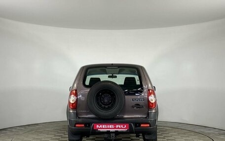 Chevrolet Niva I рестайлинг, 2018 год, 850 000 рублей, 8 фотография