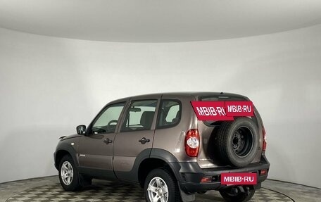 Chevrolet Niva I рестайлинг, 2018 год, 850 000 рублей, 7 фотография