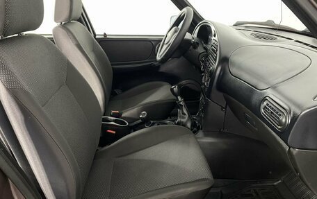 Chevrolet Niva I рестайлинг, 2018 год, 850 000 рублей, 13 фотография