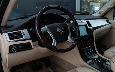 Cadillac Escalade III, 2007 год, 1 250 000 рублей, 15 фотография