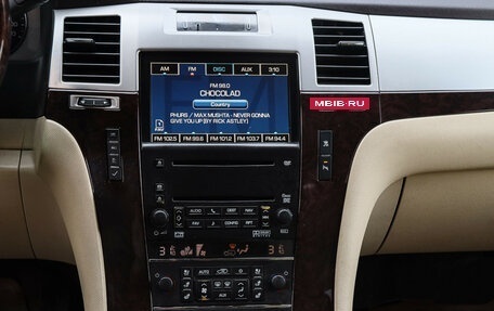Cadillac Escalade III, 2007 год, 1 250 000 рублей, 13 фотография