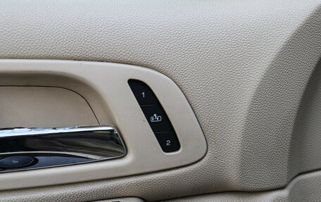 Cadillac Escalade III, 2007 год, 1 250 000 рублей, 17 фотография