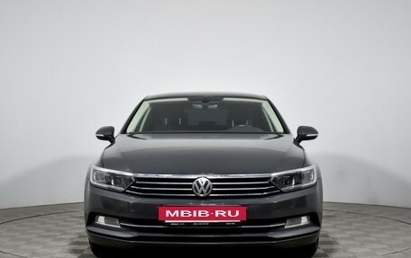 Volkswagen Passat B8 рестайлинг, 2017 год, 1 629 000 рублей, 2 фотография