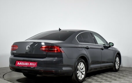 Volkswagen Passat B8 рестайлинг, 2017 год, 1 629 000 рублей, 5 фотография