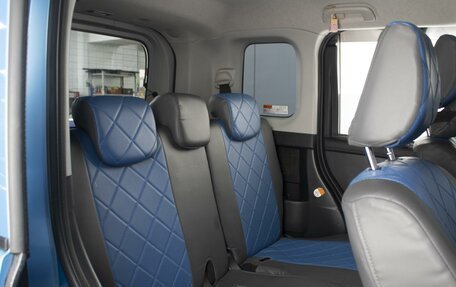 Toyota Roomy I, 2019 год, 1 060 000 рублей, 6 фотография